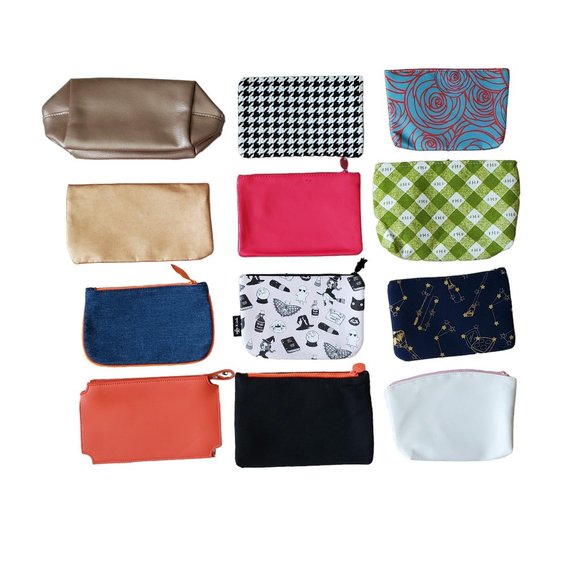 Set of 12 Makeup, toiletry bags. - Picture 2 of 2